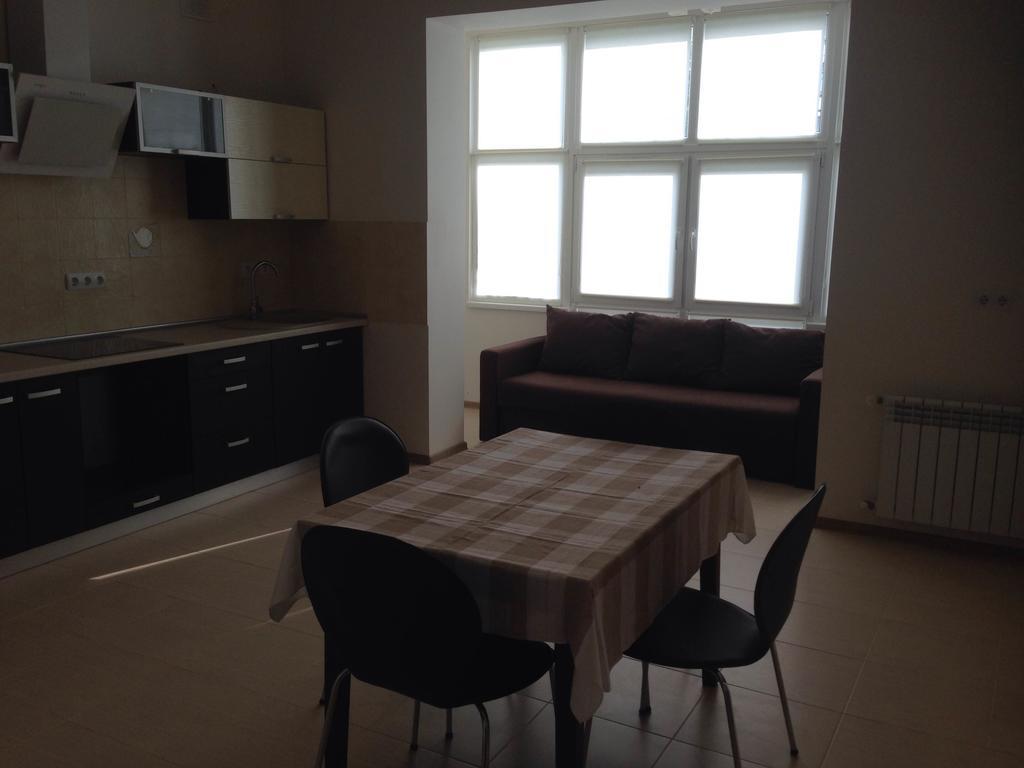 Gil Apartments, On Mynaiska 18 Użhorod Zewnętrze zdjęcie