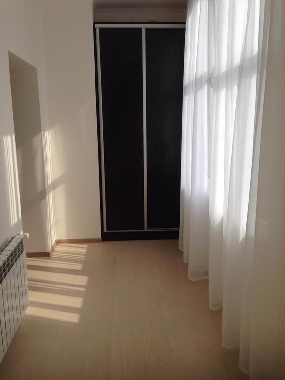 Gil Apartments, On Mynaiska 18 Użhorod Zewnętrze zdjęcie